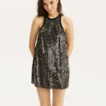 Sleeveles sequined dress