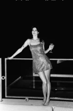 Beaded mini dress - Image 3
