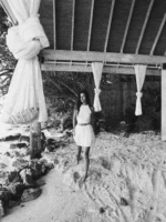 Knitted mini skirt - Image 4